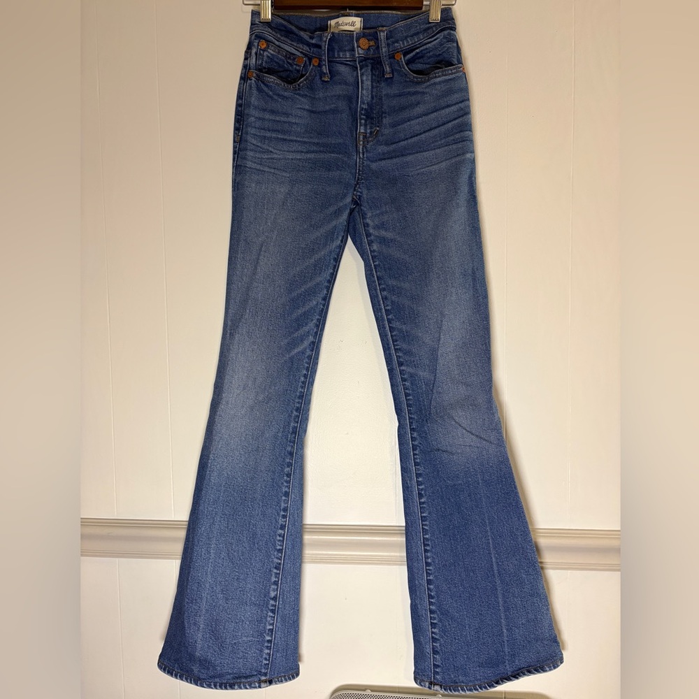 Madewell Flare Jeans in Classic Blue